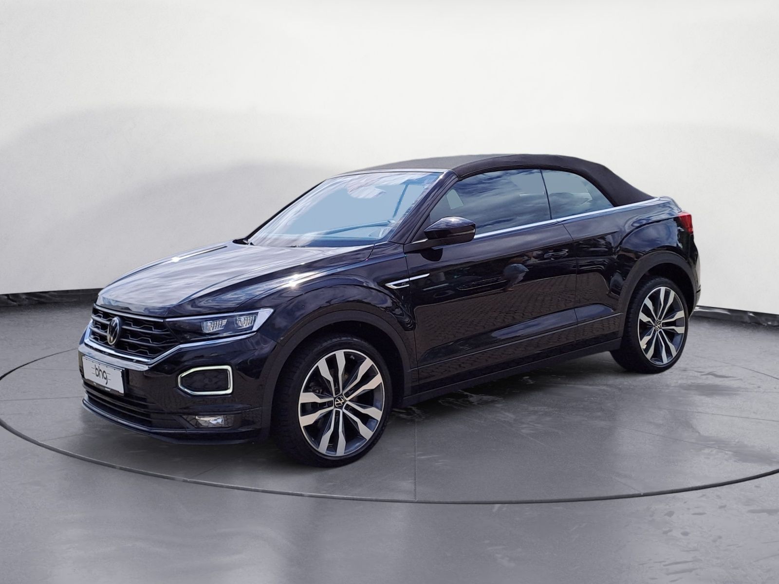 Volkswagen T-Roc R-Line - Samsaru's Car Outlet