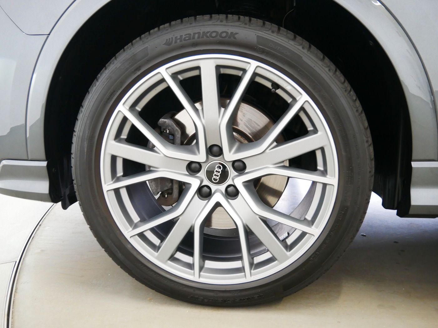 Audi Q3 Sportback 40 TDI quattro S line - Samsaru's Car Outlet