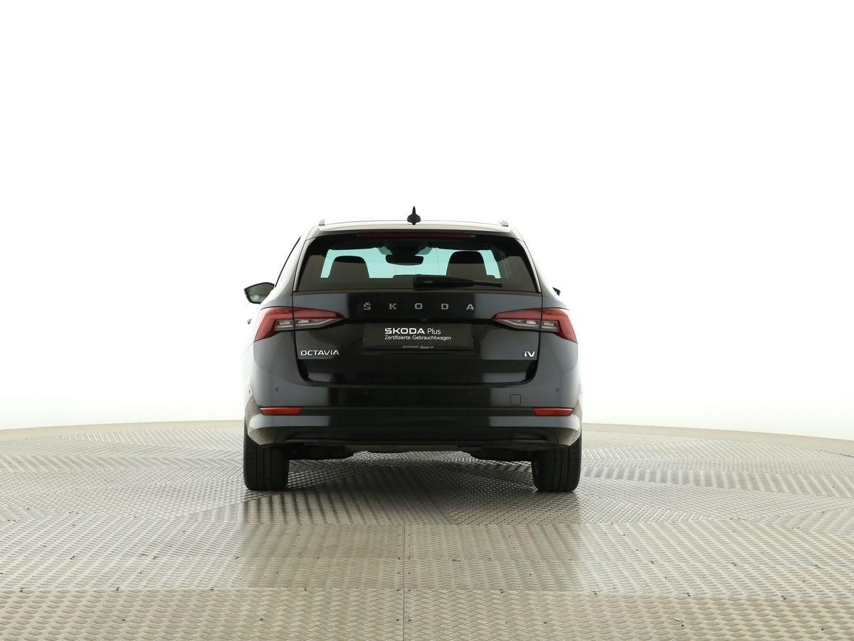 Skoda Octavia Combi Style iV - Samsaru's Car Outlet