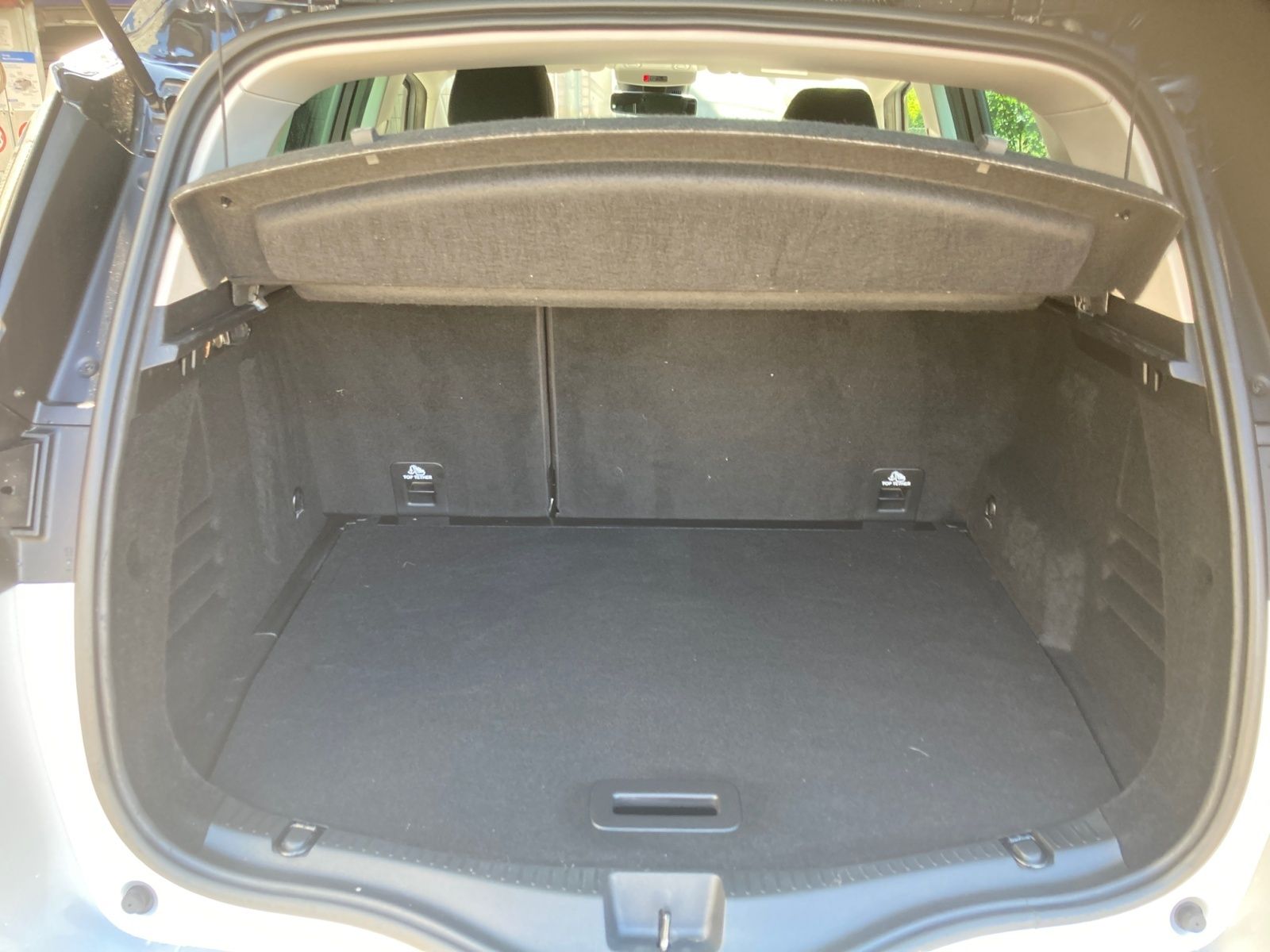 Renault Scenic LIMITED - Samsaru's Car Outlet