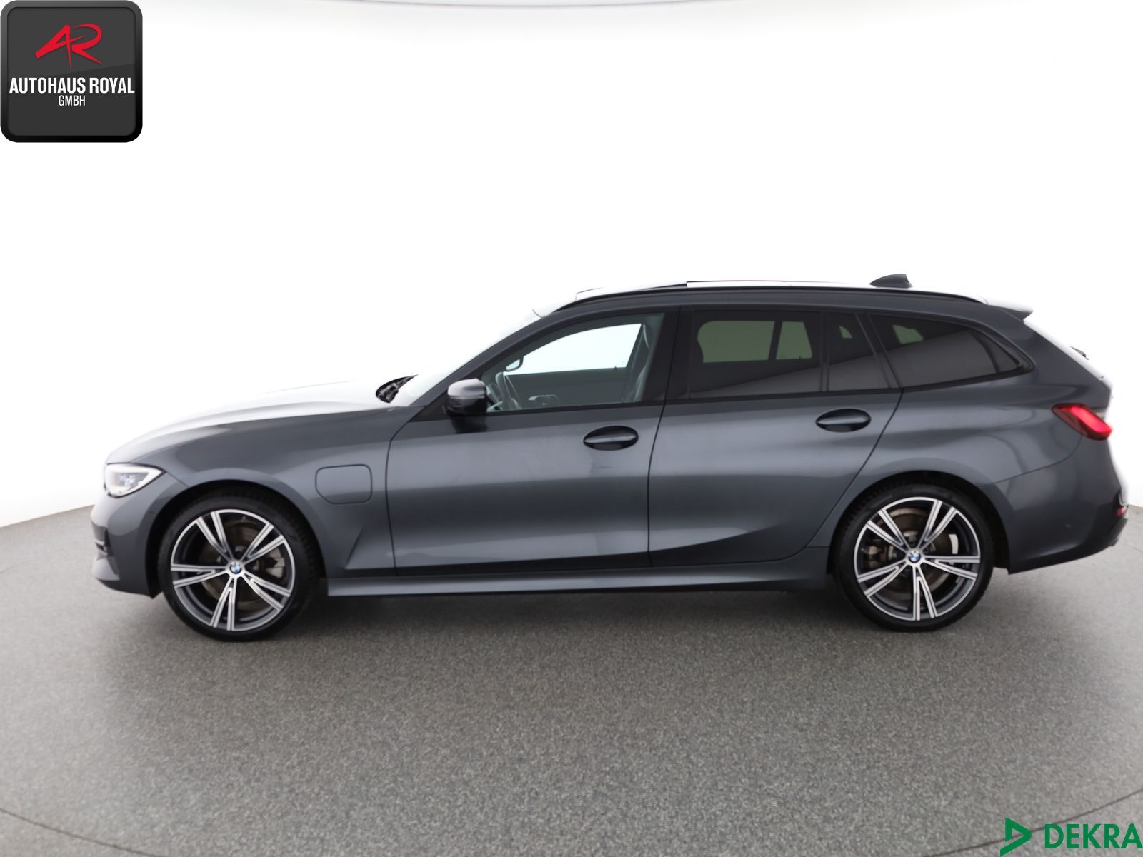 BMW 320 e T xDrive SPORTLINE - Samsaru's Car Outlet