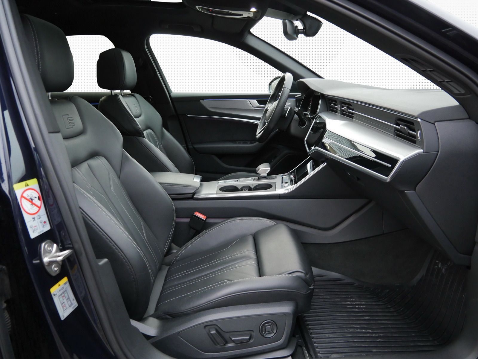 Audi A6 Avant 55 TFSI qu. S-Line - Samsaru's Car Outlet
