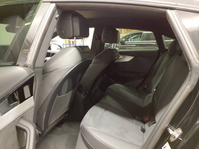Audi A5 Sportback 40 TDI quattro S line AHK Matrix