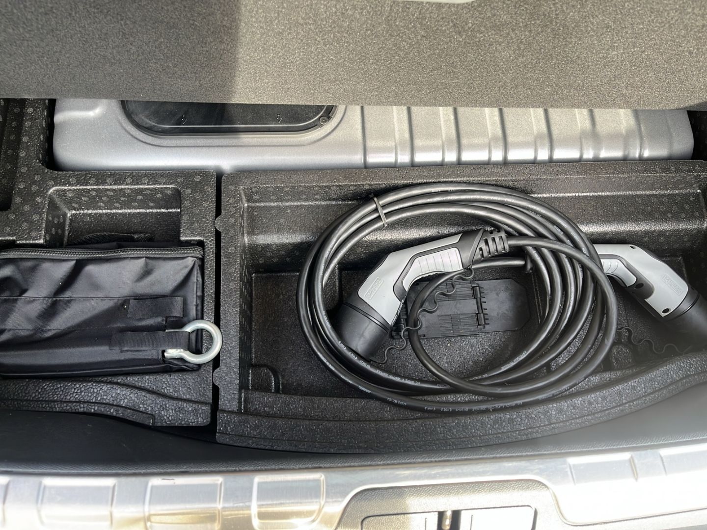 DS Automobiles DS4 HUD StandHZG El. Panodach Navi Apple CarPlay
