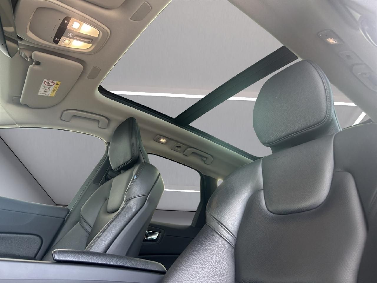 Volvo XC60 Inscription T8 Recharge *AHK*Xenium Paket