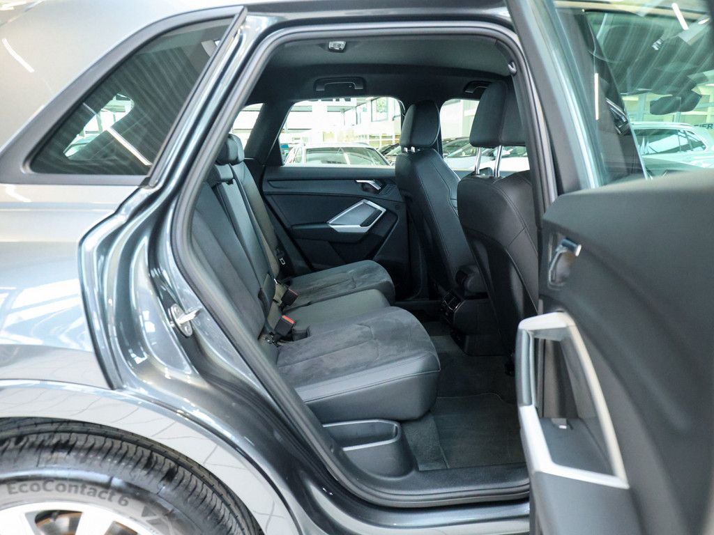 Audi Q3 S line 35 TDI quattro S tronic - Samsaru's Car Outlet