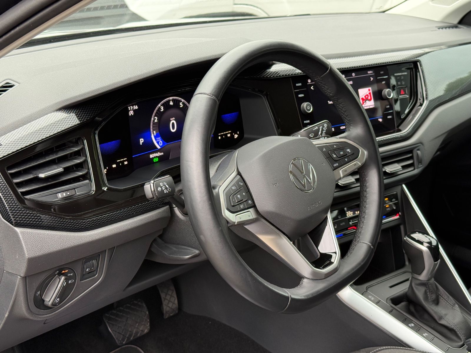 Volkswagen Taigo Life 1.0 DSG - Samsaru's Car Outlet