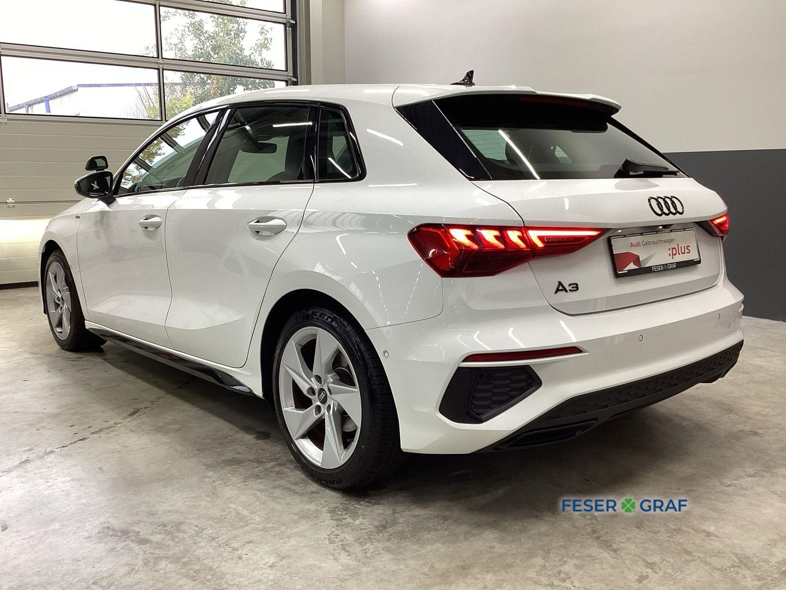 Audi A3 Sportback S line 35 TFSI S tronic LED Navi RF