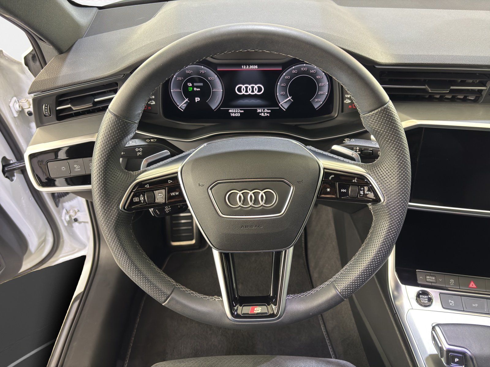 Audi A6 Avant 55 TFSI e quattro S tronic S line | AHK