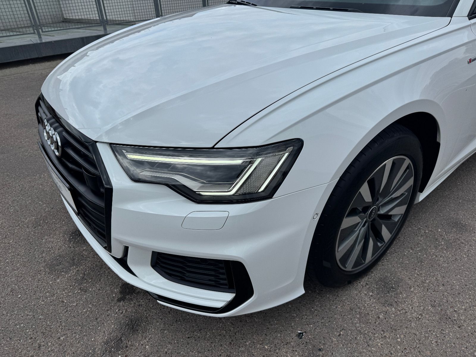 Audi A6 35 TDI S Line - Samsaru's Car Outlet