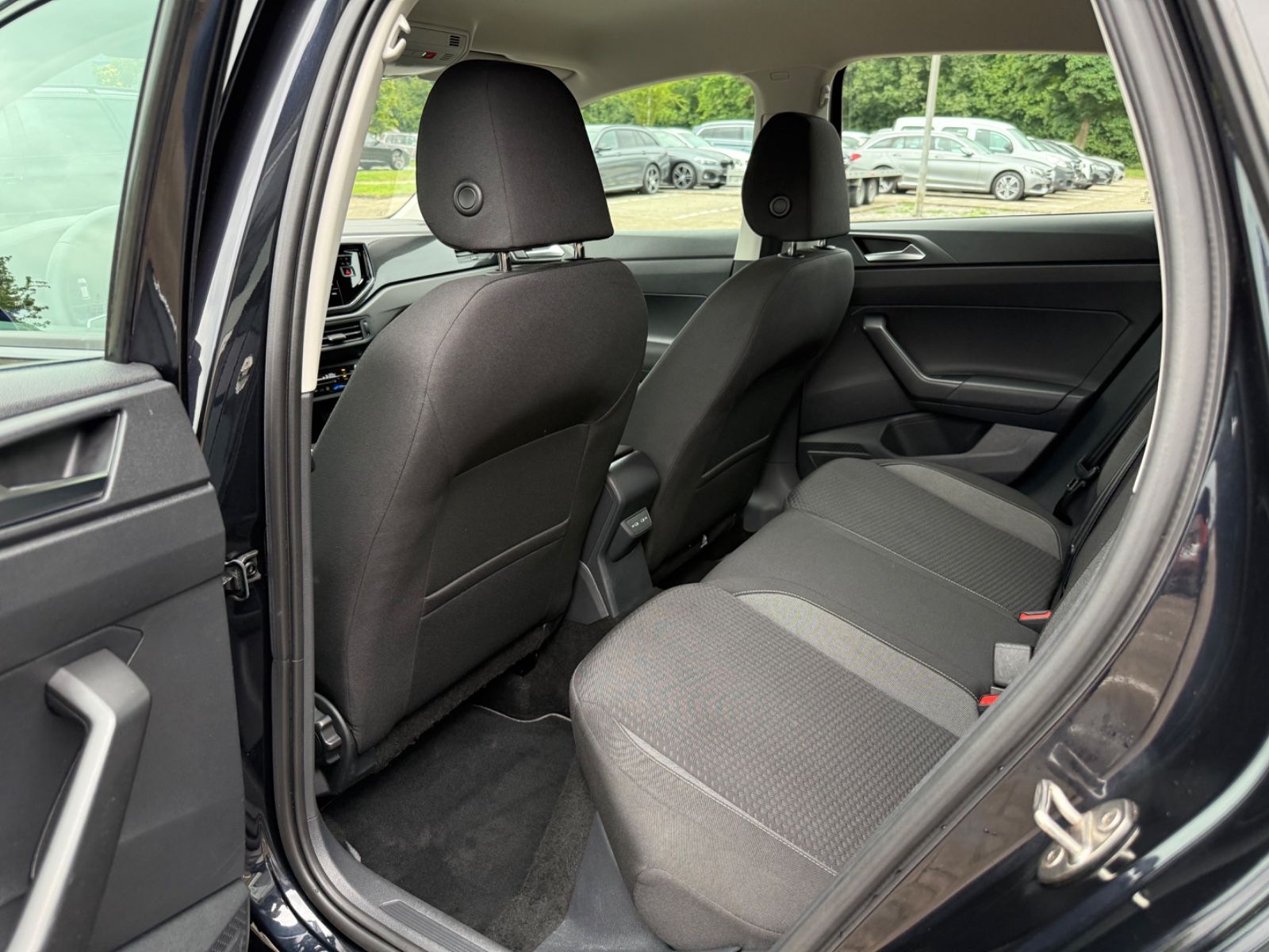 Volkswagen Taigo Life 1.0 DSG - Samsaru's Car Outlet