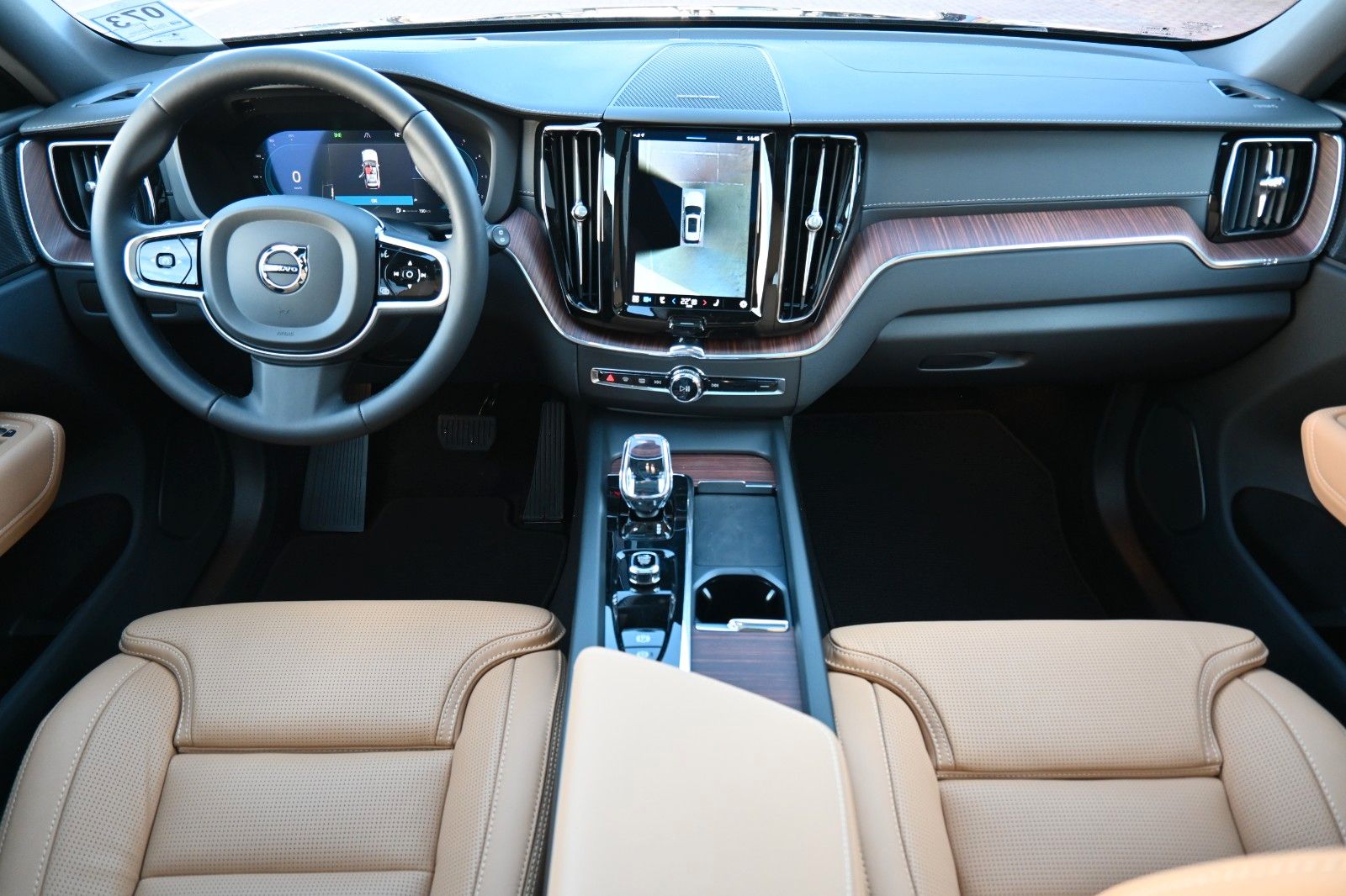 Volvo XC60 B4 D AWD Ultimate Dark*STDHZG*360°*ACC*AHK