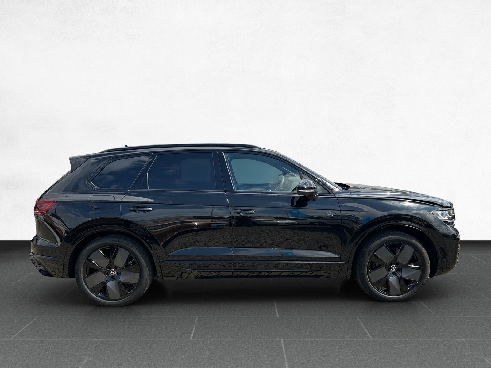 Volkswagen Touareg R-Line 3.0 V6 TDI 4MOTION /AHK/Standhz