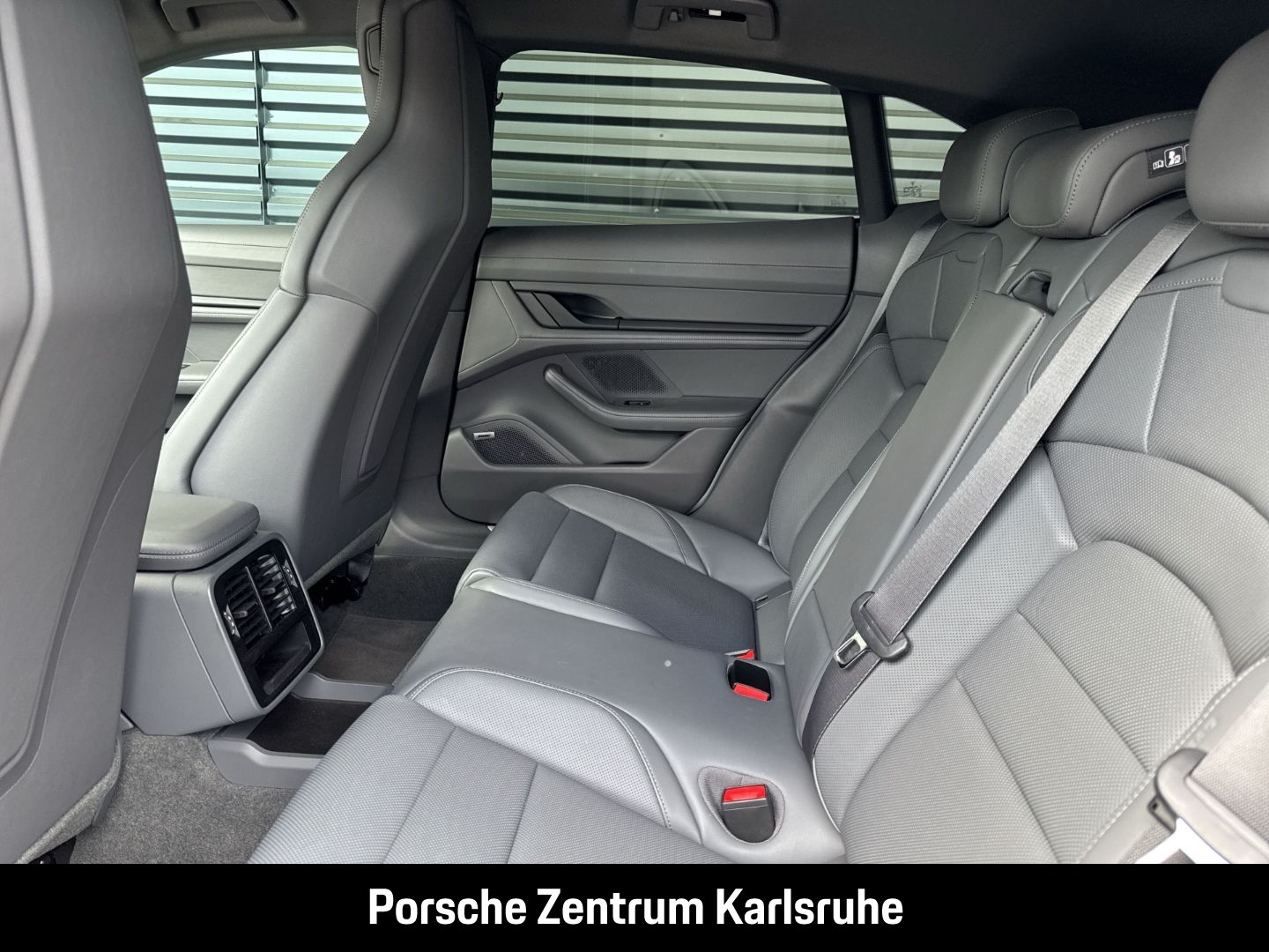 Porsche Taycan 4S Sport Turismo InnoDrive Surround-View