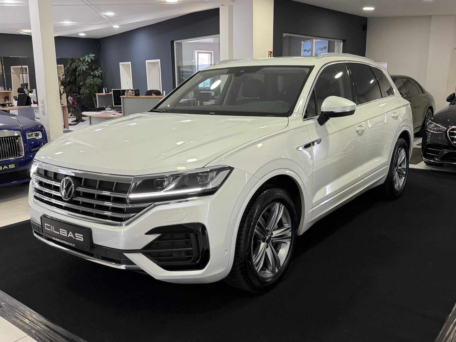 Volkswagen Touareg Elegance 4Motion - Samsaru's Car Outlet