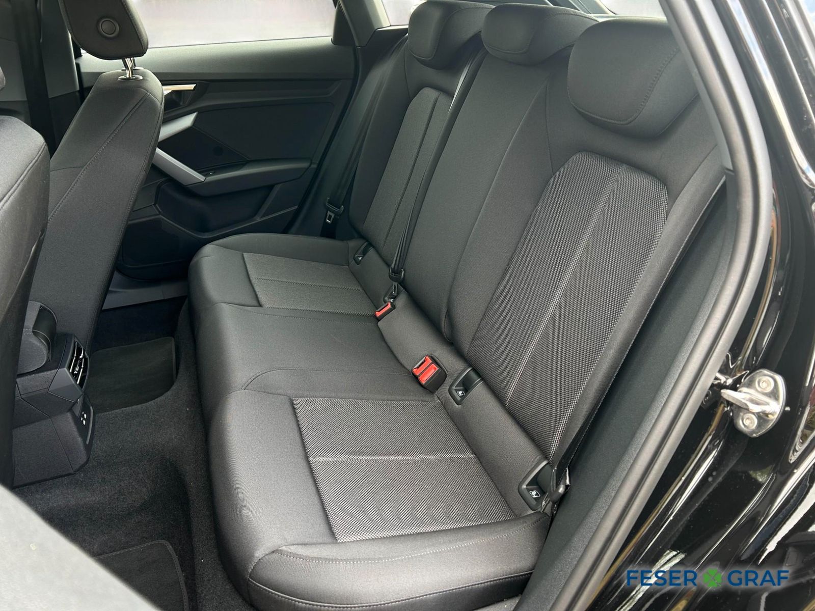 Audi A3 Sportback 30TFSI S tronic - Samsaru's Car Outlet
