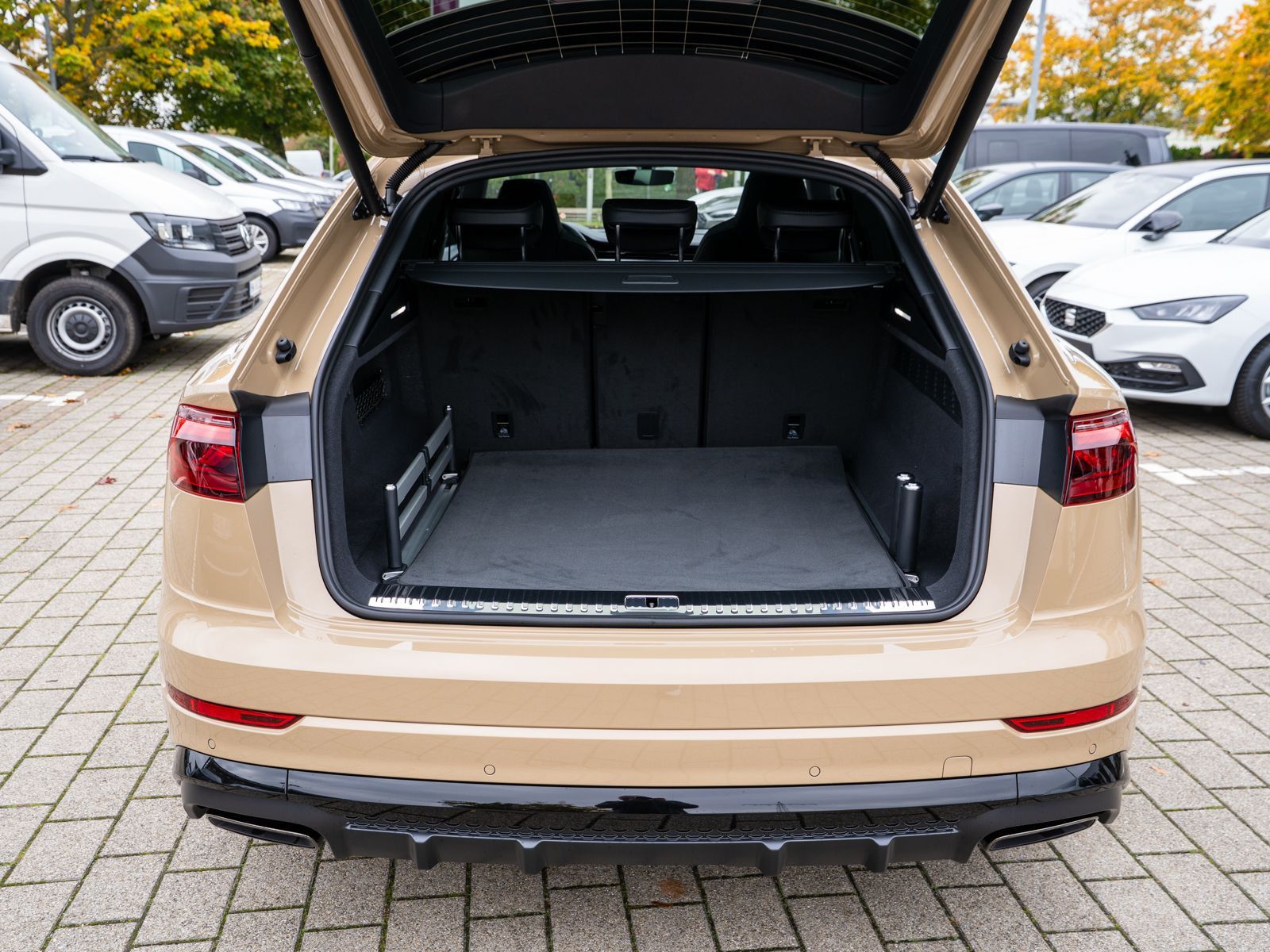 Audi Q8 50 TDI S line quattro Pano B&O HUD VC AHK