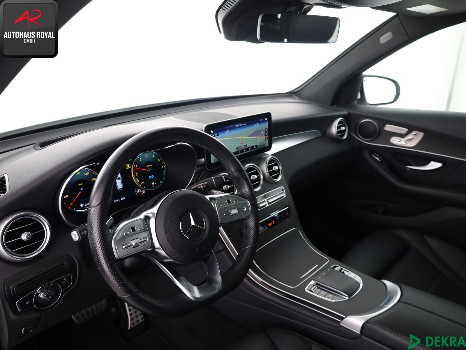 Mercedes-Benz GLC 300 de 4M AMG HUD,KEYLESS,360GRAD,DISTRO,AHK