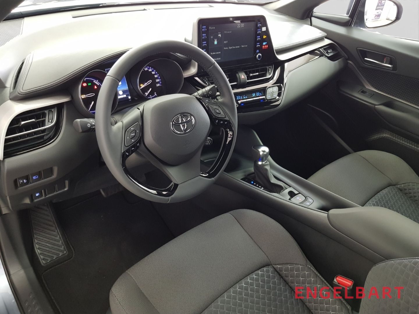 Toyota C-HR 1.8 Hybrid Flow - Samsaru's Car Outlet
