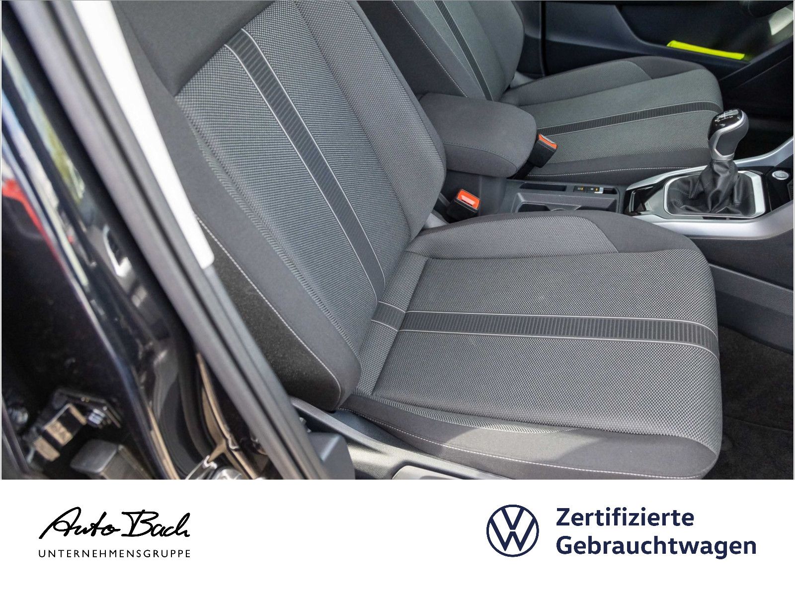 Volkswagen T-ROC 1.0 TSI LIFE - Samsaru's Car Outlet