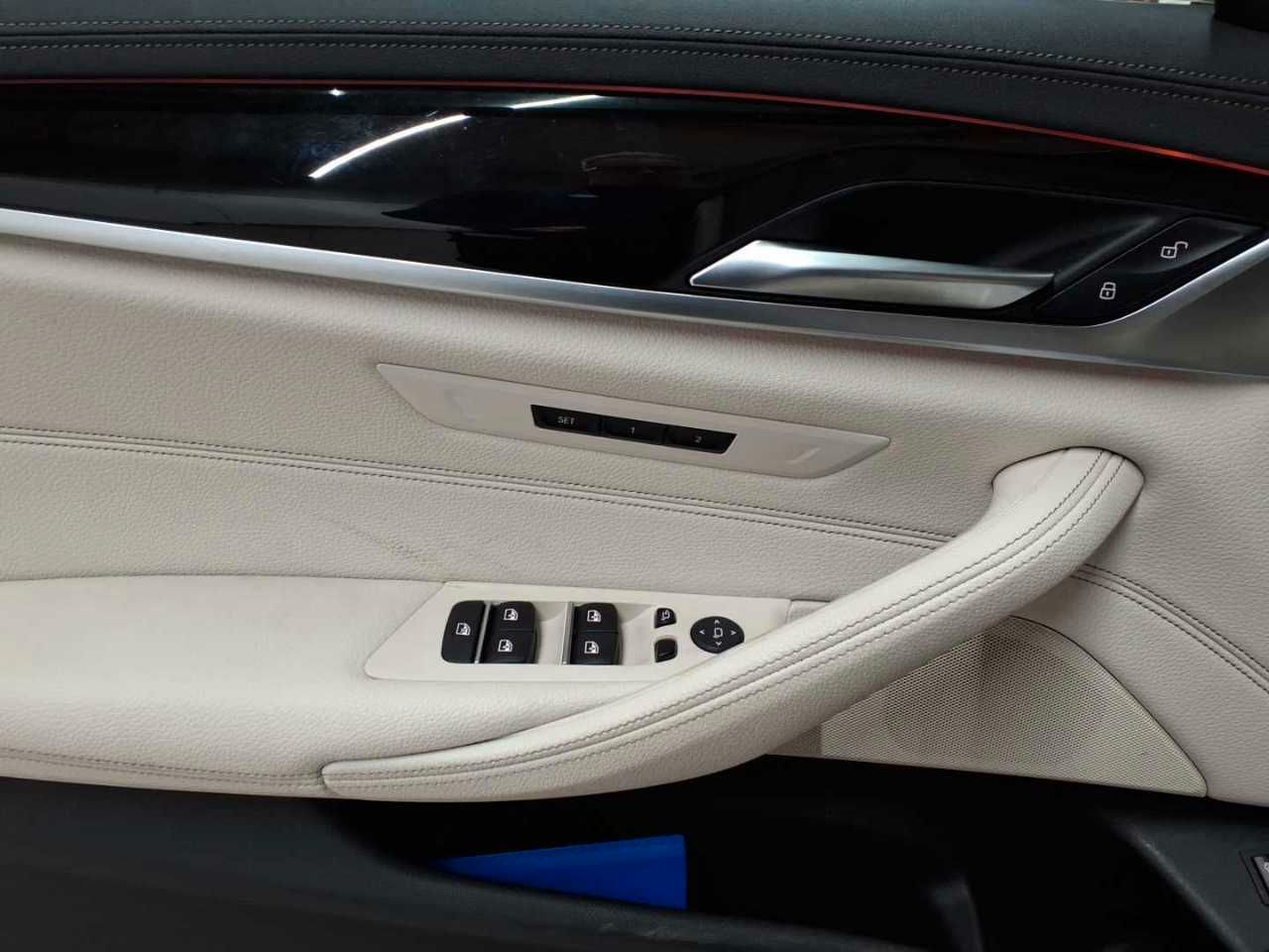 BMW 520d xDrive Aut. Luxury Line Navi Leder