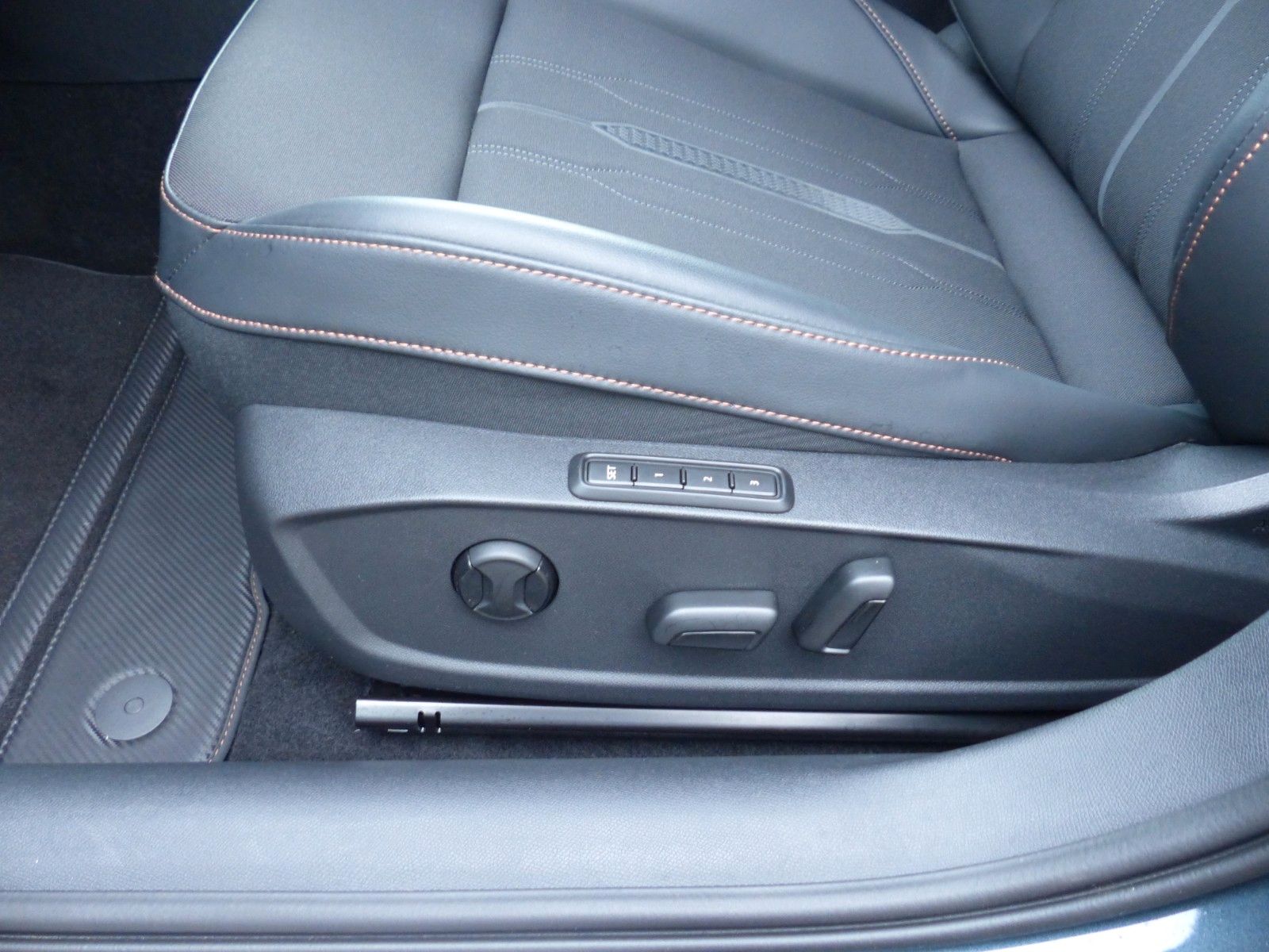 Cupra Formentor 2.0 TDI 4Drive - Samsaru's Car Outlet