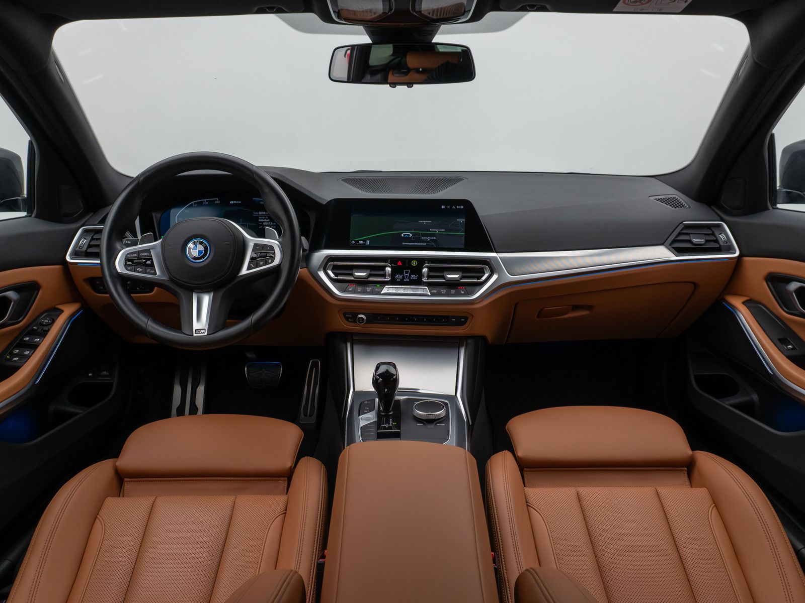 BMW 330e M Sport - Samsaru's Car Outlet
