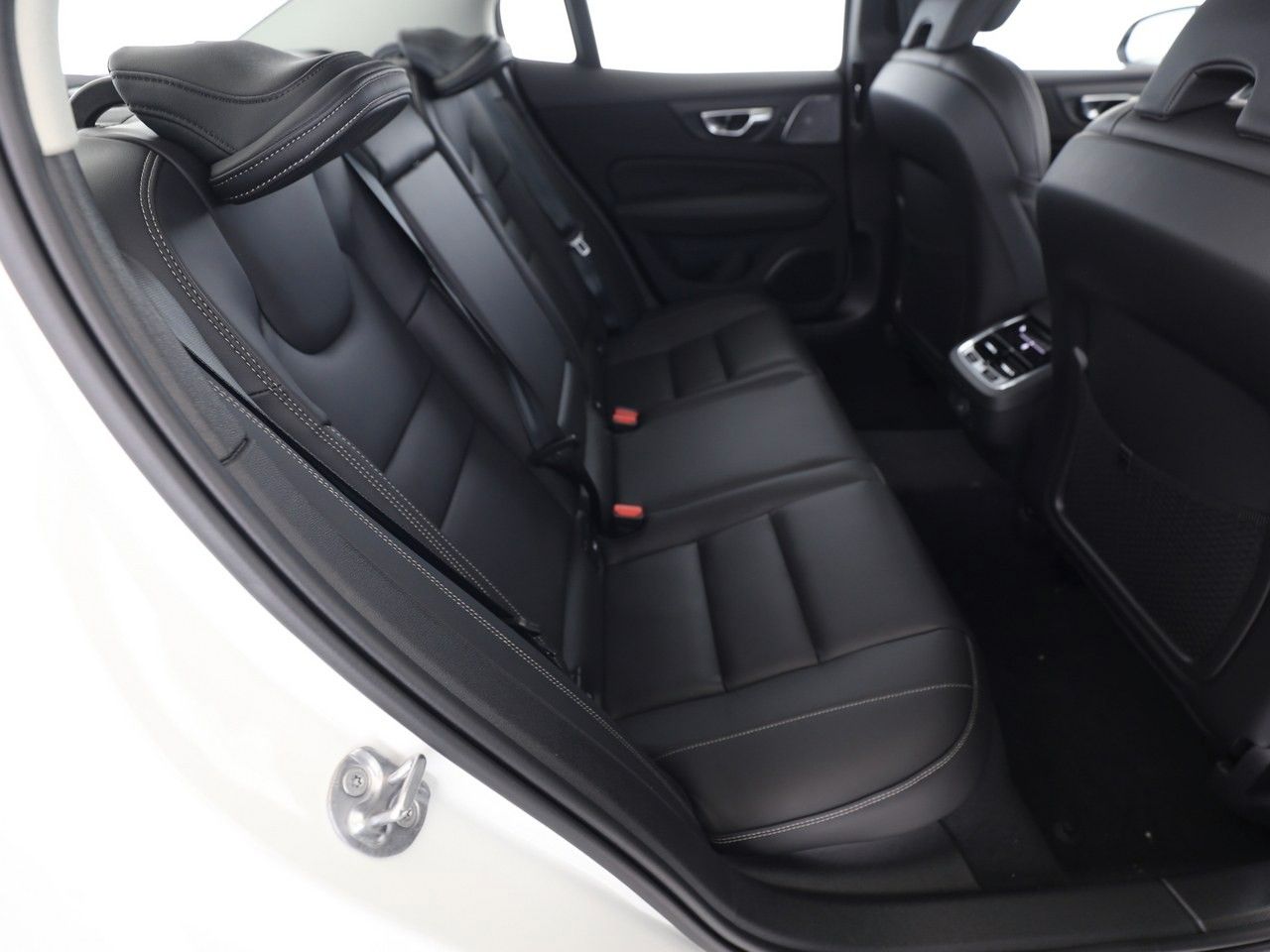 Volvo S60 B5 Ultimate Dark AWD