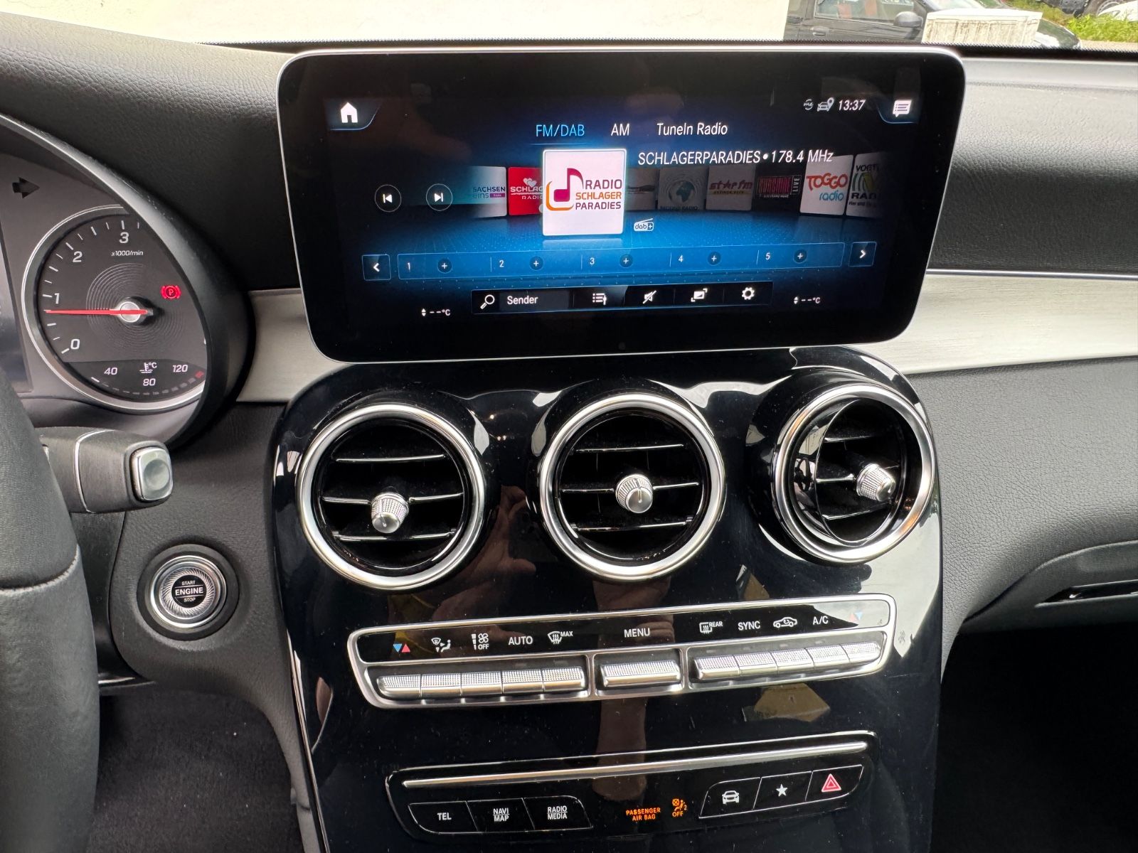 Mercedes-Benz GLC 300 d 4-Matic Business - Samsaru's Car Outlet