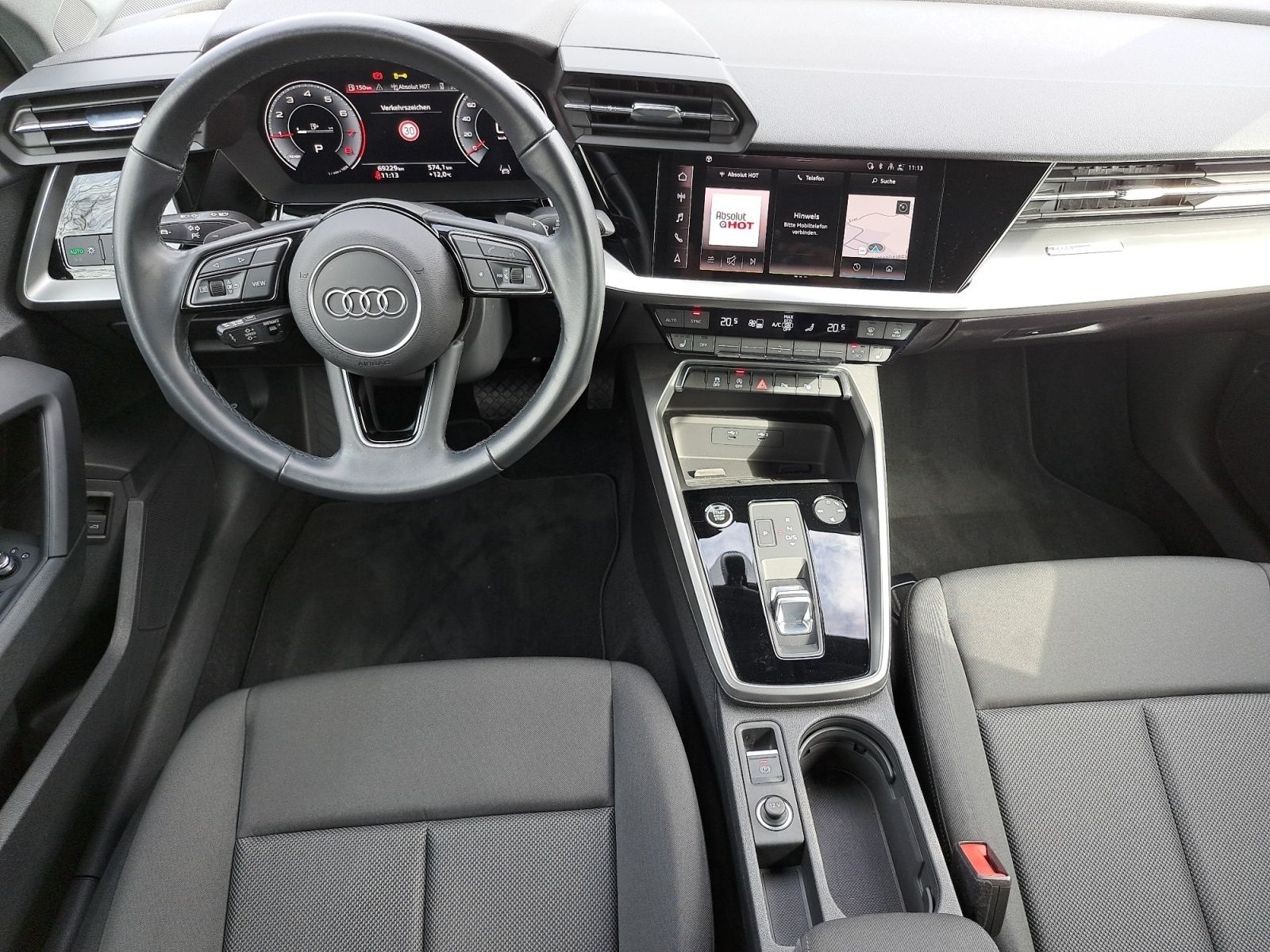 Audi A3 Sportback 30 TFSI S tronic - Samsaru's Car Outlet