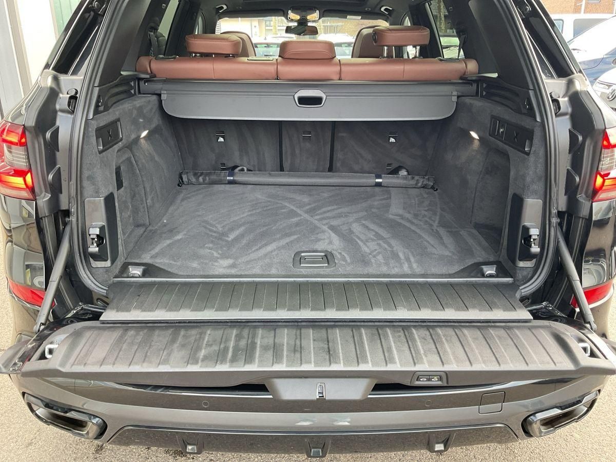 BMW X5 xDRIVE 30d M-SPORT xOFFROAD-PAKET+PANO+StHZ+L
