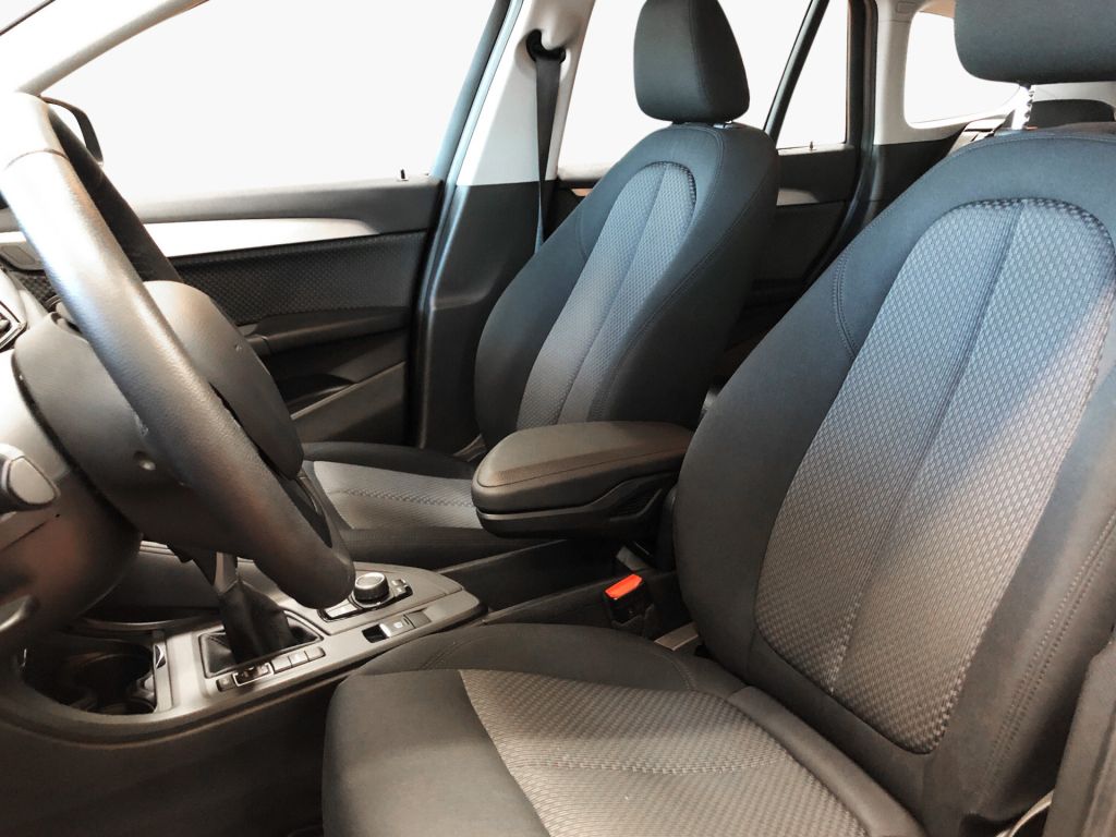 BMW X1 xDrive25e Advantage - Samsaru's Car Outlet