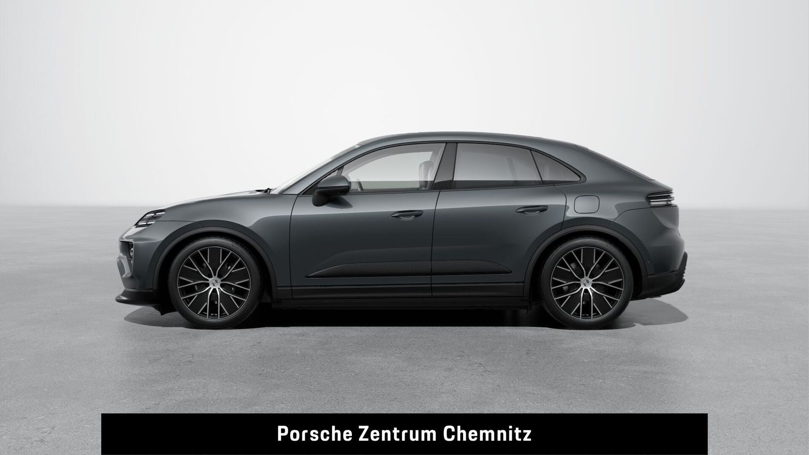Porsche Macan 4 Electric BOSE;Luft;Pano;21Zoll