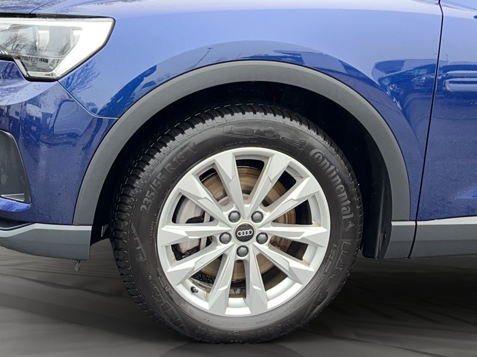 Audi Q3 40 TFSI qu S-tronic - Samsaru's Car Outlet