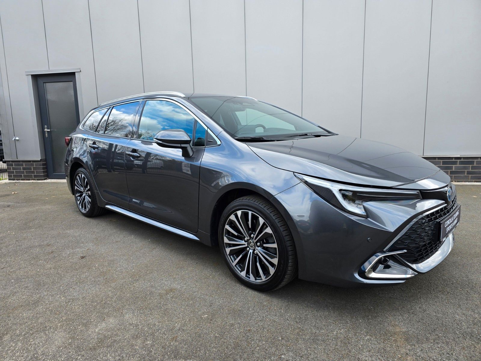 Toyota Corolla Touring Sports Hybrid Teamplayer