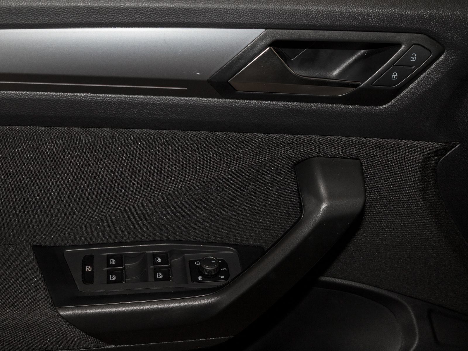 Volkswagen T-Roc 1.5 TSI DSG STYLE - Samsaru's Car Outlet