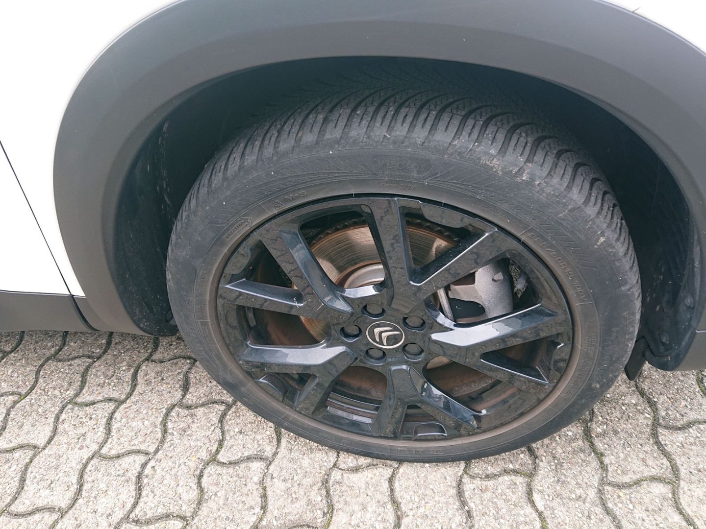 Citroën C5 Aircross Hybrid 225 e.EAT8 SHINE PACK AHK Led