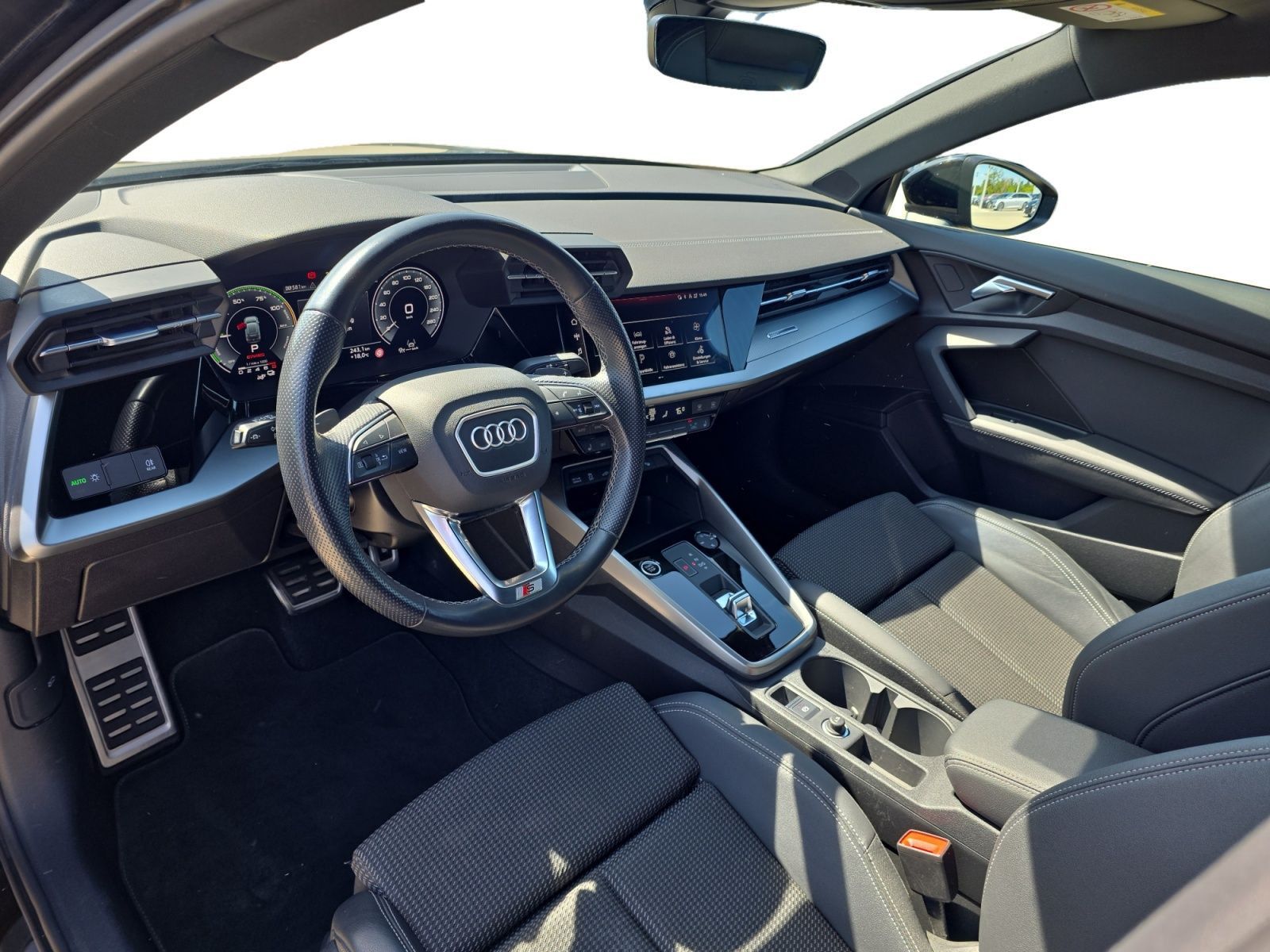 Audi A3 Sportback advanced 40 TFSI e S tronic - Samsaru's Car Outlet