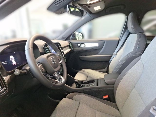 Volvo XC40 B3 Core - Samsaru's Car Outlet
