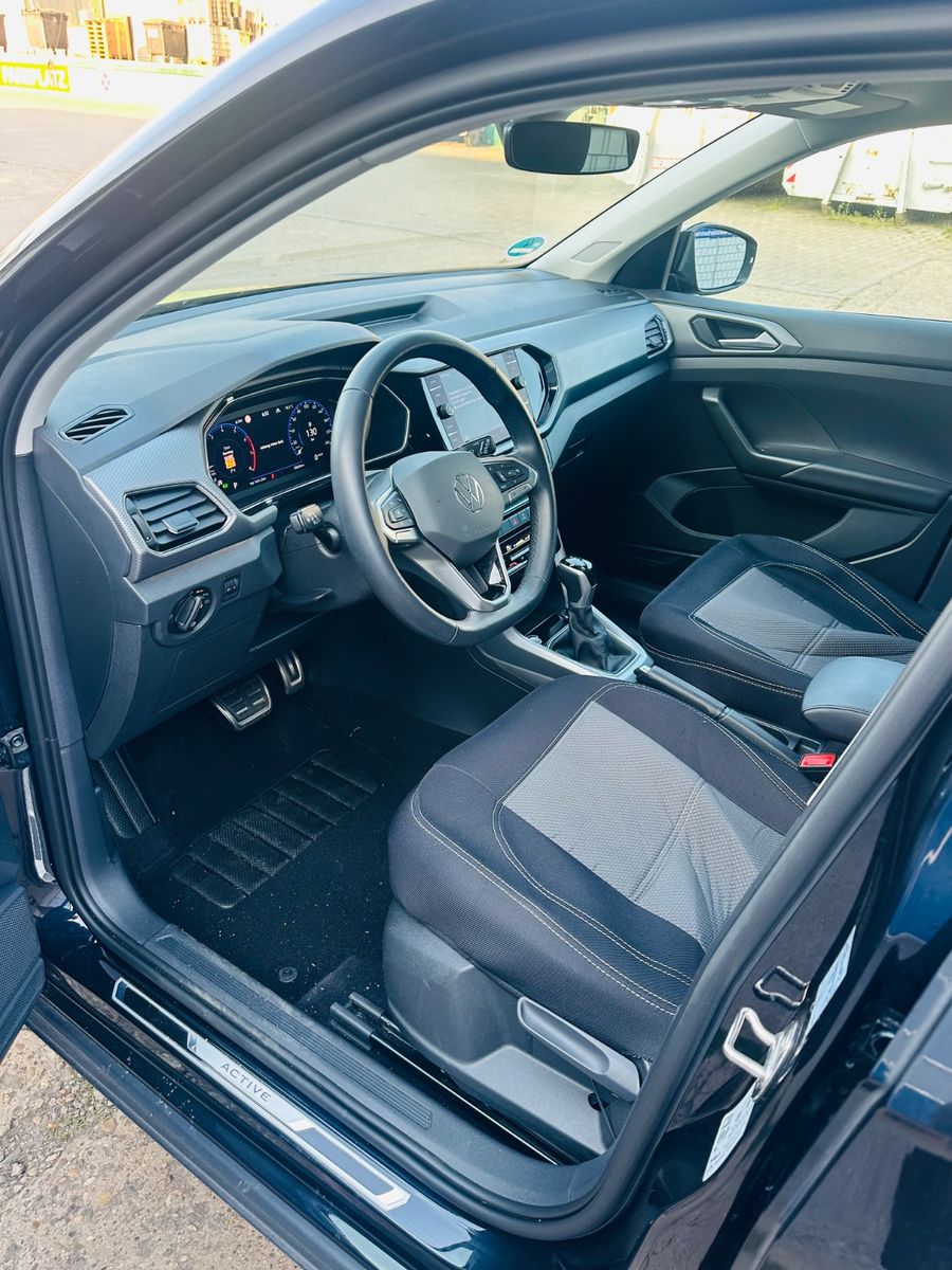 Volkswagen T-Cross Active - Samsaru's Car Outlet