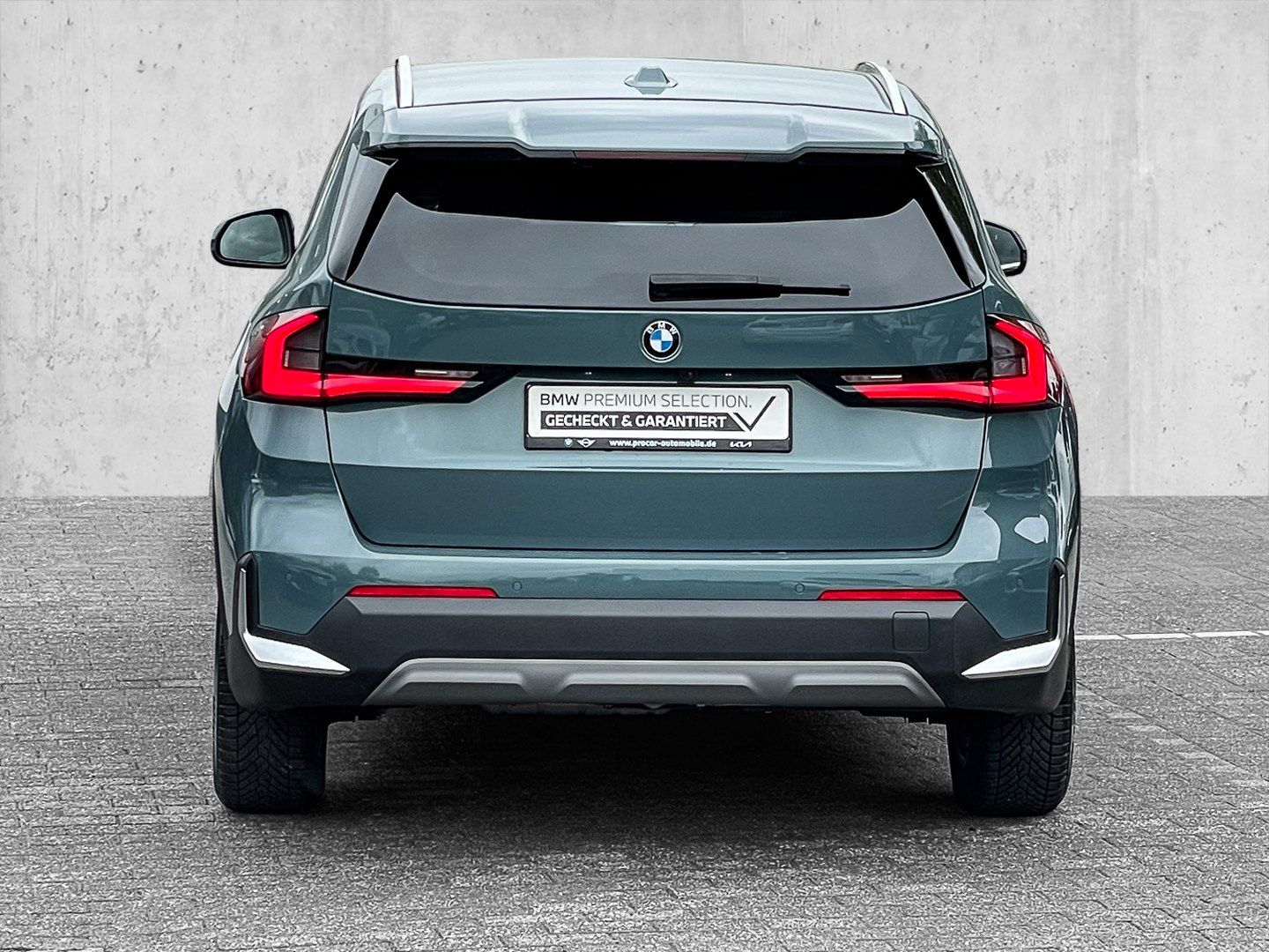 BMW X1 xDrive20d - Samsaru's Car Outlet