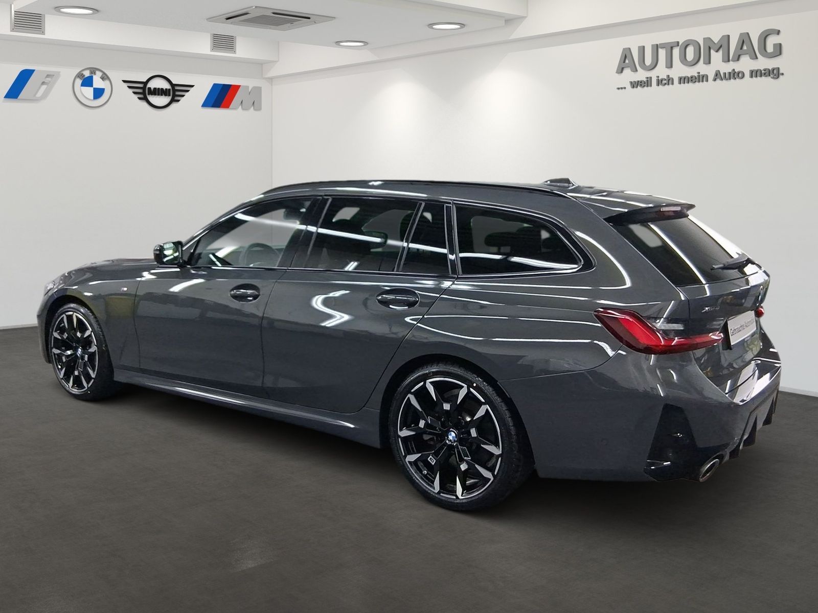 BMW 330i xDrive Touring*Msport*DrivAss*ParkAssPlus*A