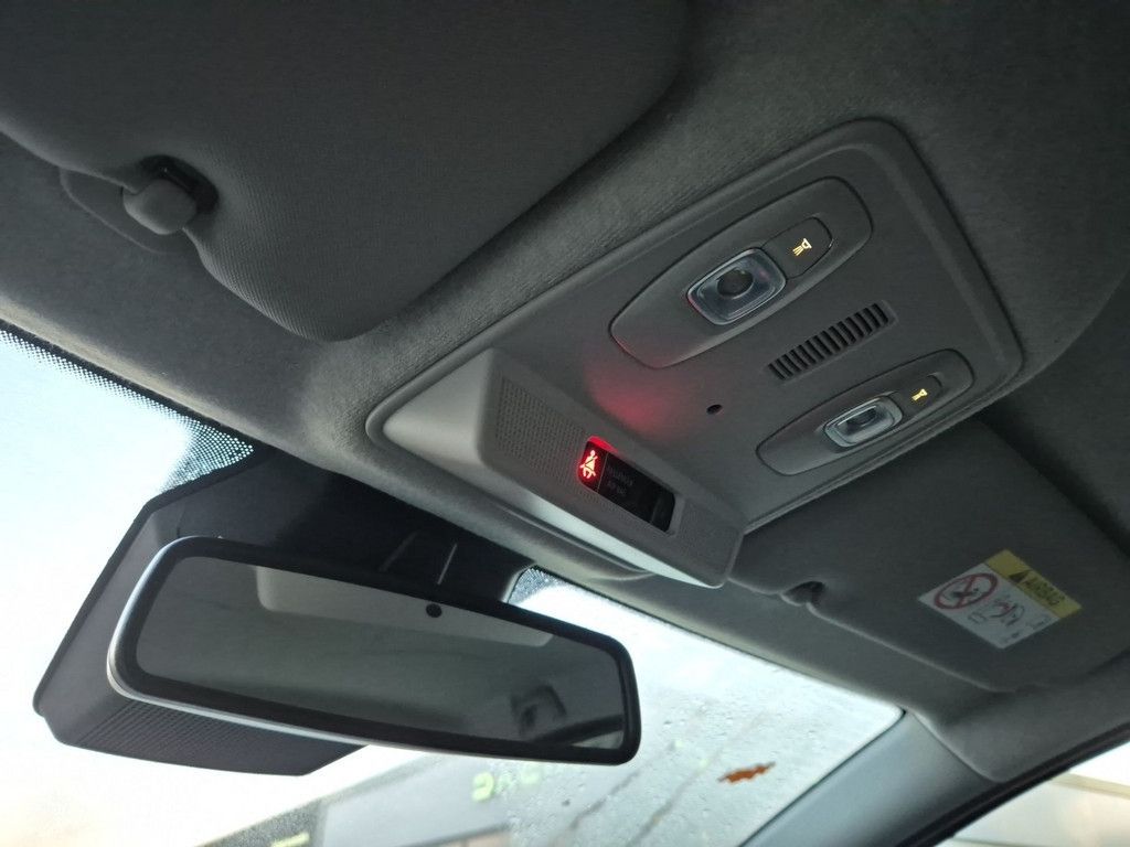 Renault ZOE Z.E. 50 INTENS - Samsaru's Car Outlet