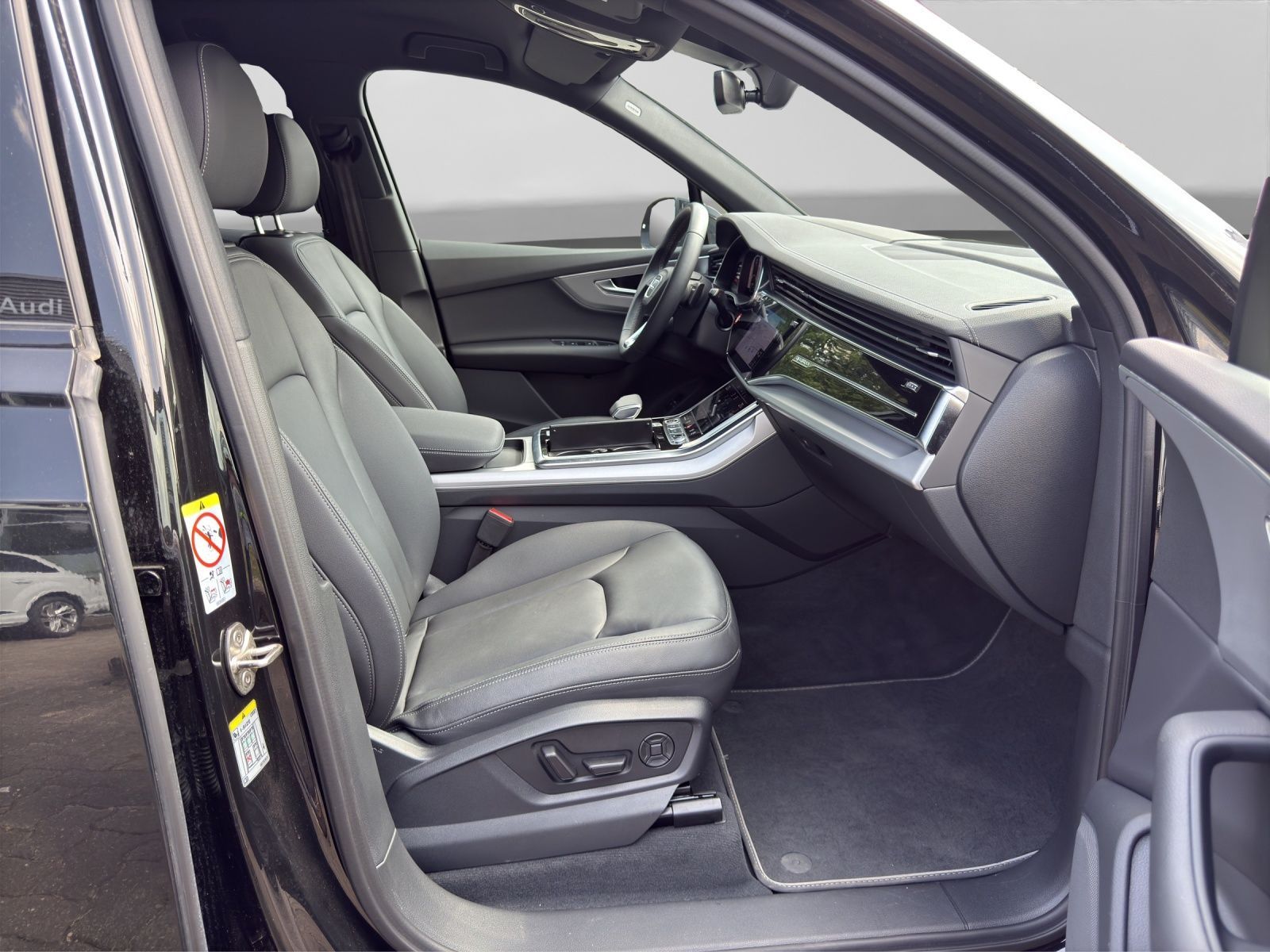 Audi Q7 55 TFSIe Q S LINE LM21 LUFT MATRIX ASSIST