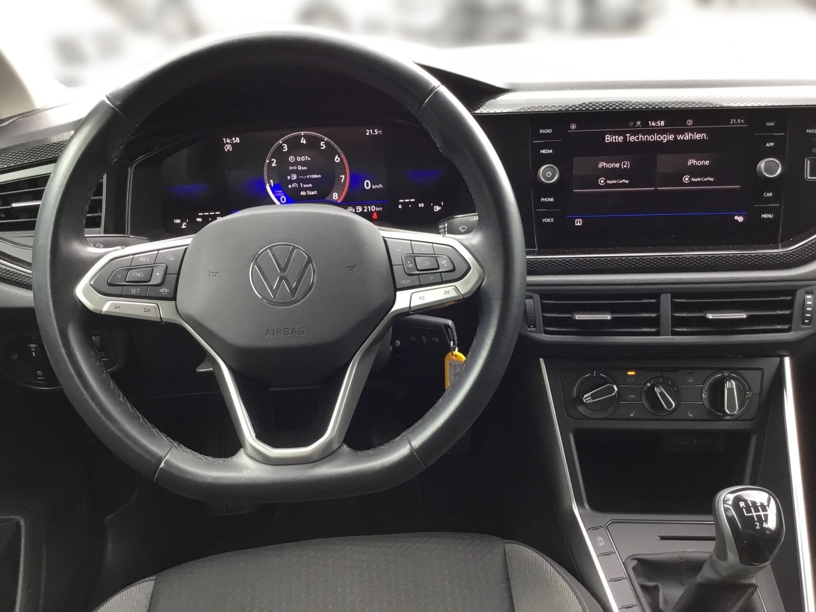 Volkswagen Taigo 1.0 TSI LIFE - Samsaru's Car Outlet