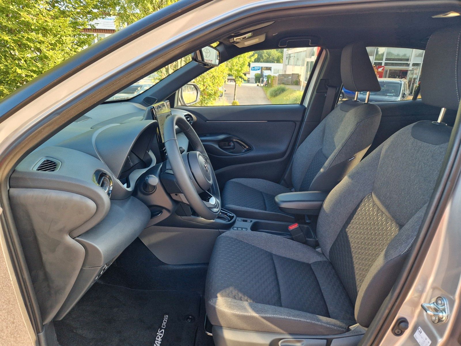Toyota Yaris Cross 1,5 Teamplayer Safety + Winter Paket