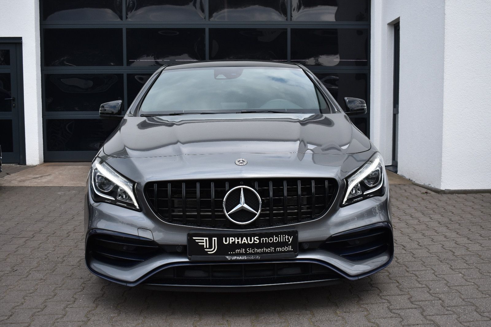 Mercedes-Benz CLA 45 AMG 4-Matic - Samsaru's Car Outlet