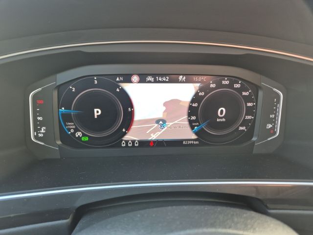 Volkswagen Tiguan Life 2.0 TDI DSG 4Motion AHK IQDrive Mass
