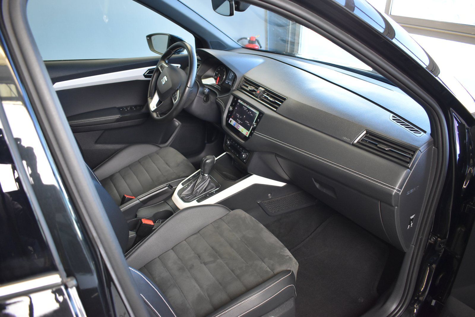 Seat Arona 1.0TSI Xcellence - Samsaru's Car Outlet