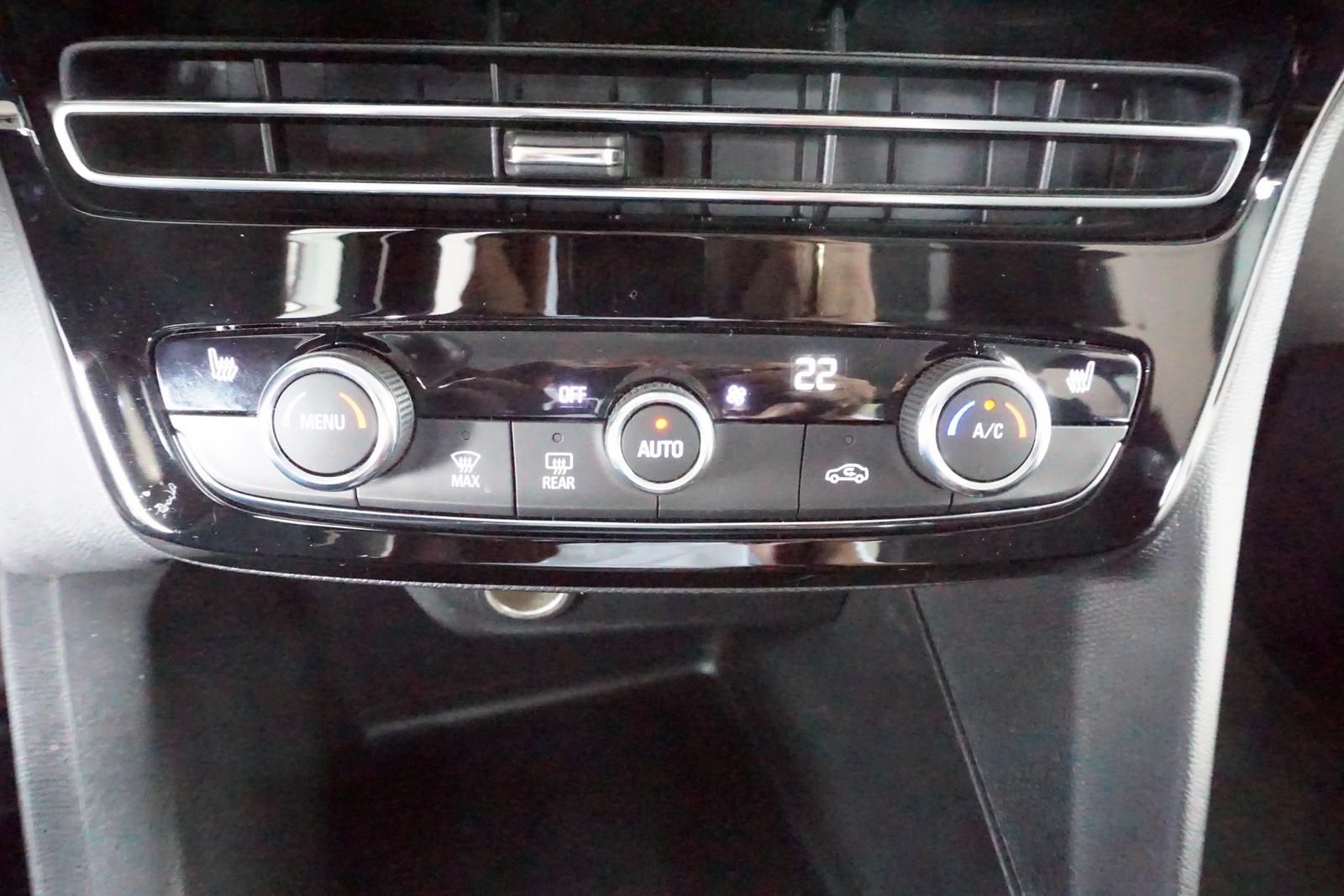 Opel Mokka Edition Electric - Samsaru's Car Outlet
